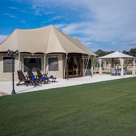 El Toril Glamping Experience Vila Parrillas Exterior foto