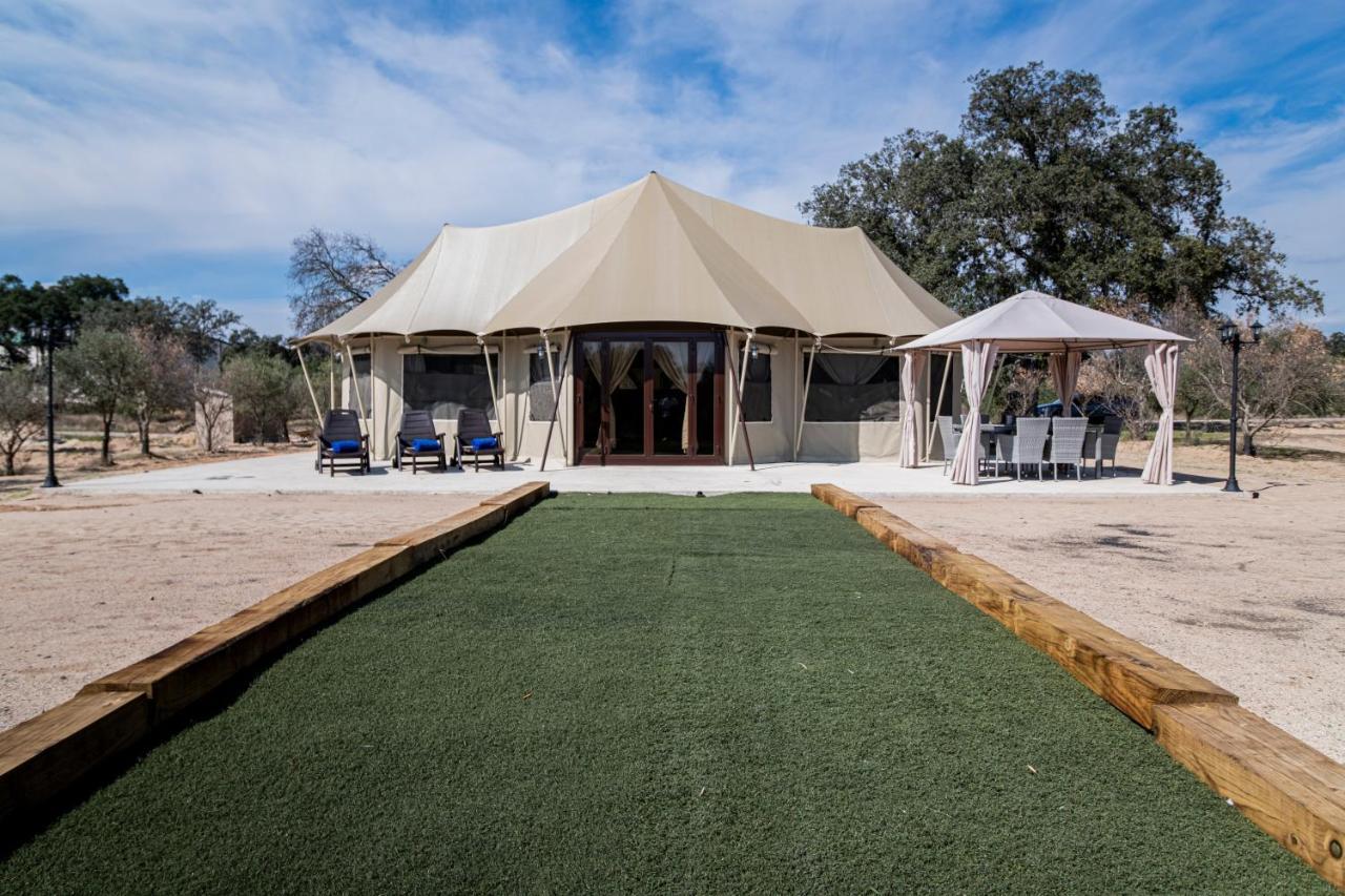 El Toril Glamping Experience Vila Parrillas Exterior foto